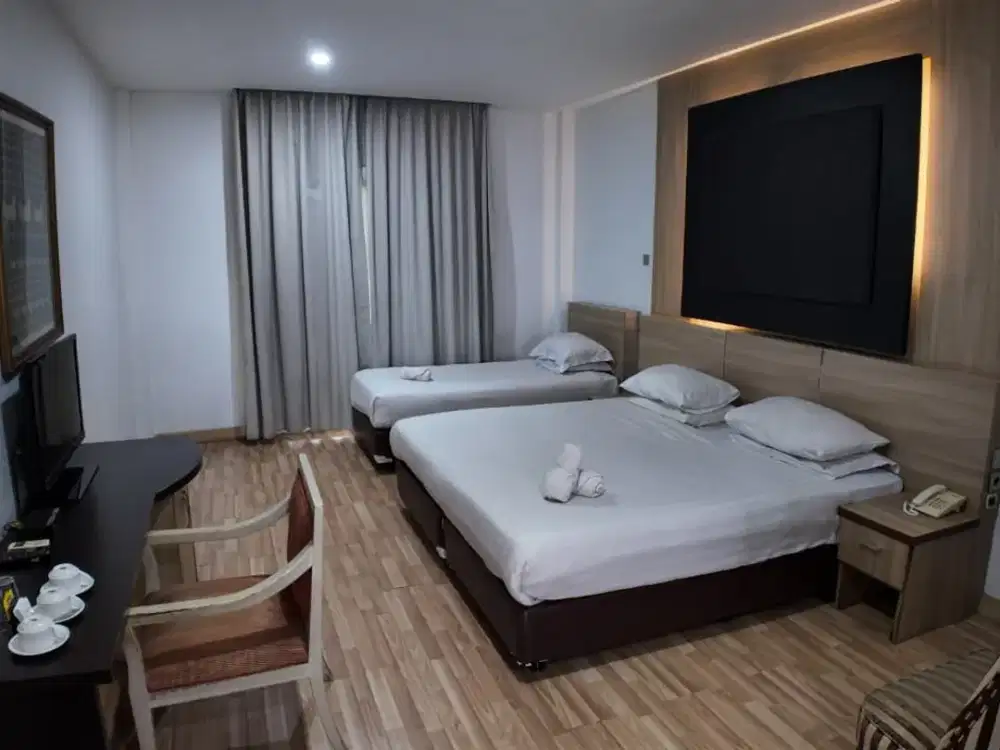 BANGUNAN HOTEL CIPETE JAKARTA SELATAN LOKASI PREMIUM  STRATEGIS  AKSES  MUDAH  AREA KOMERSIAL POTENSIAL INVESTASI