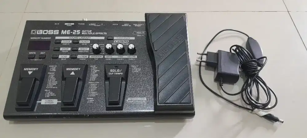 Di jual Efek boss ME25