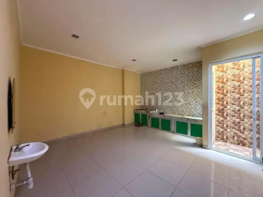 Dijual Cepat Rumah 2 Lantai Sudah Renovasi Cluster Missisippi, Cakung, Jakarta Timur, 007