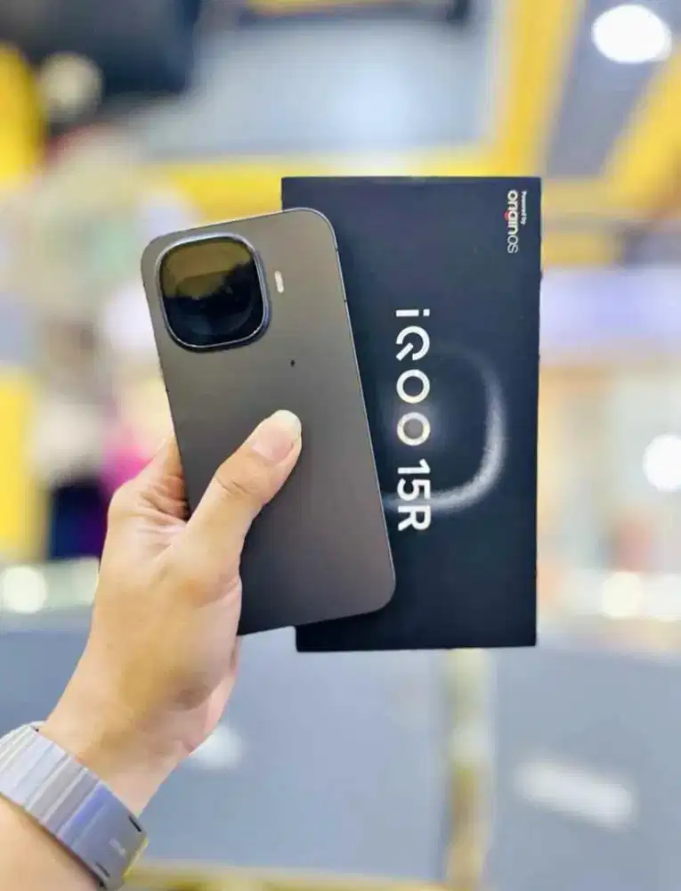 Iqoo 15r 5g 12/256gb lengkap ori garansi