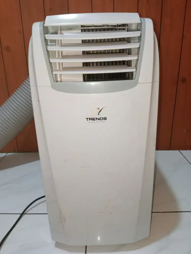 AC portabel Trends praktis dan dingin.bonus ac cleaner.