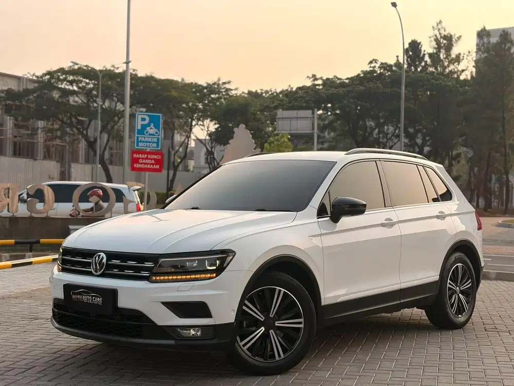 JUALCEPAT! VW Tiguan 1.4 TSi AT 2017 MOBIL BAGUS SIAP PAKAI