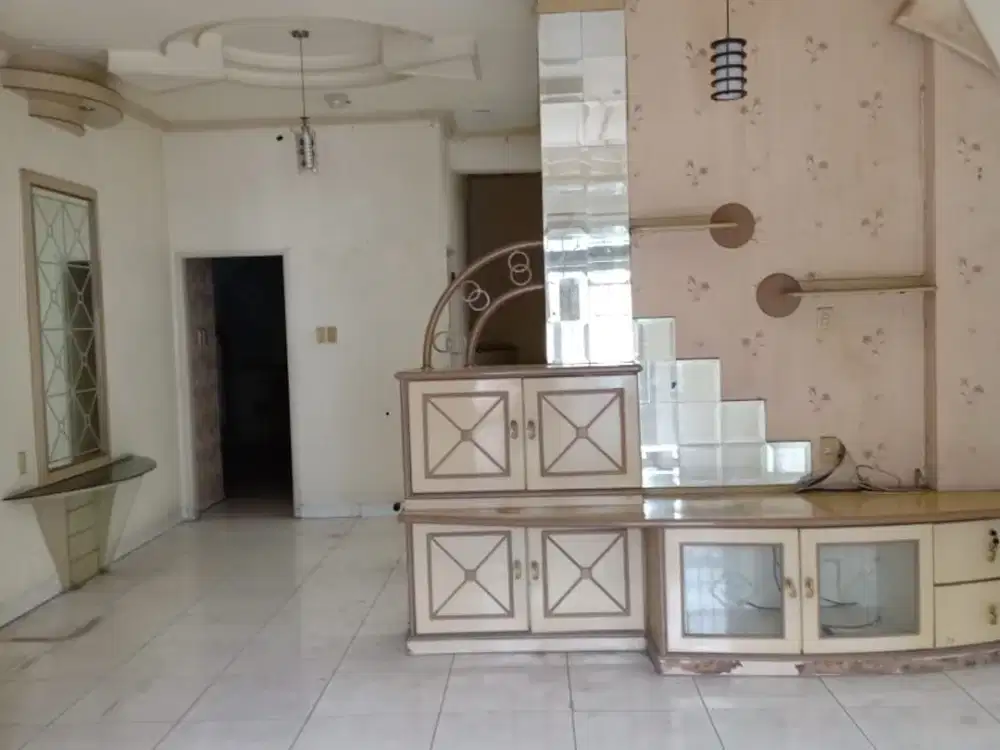 Villa di Komplek Malibu Indah ( Polonia )