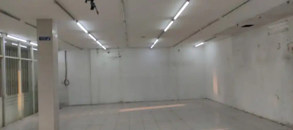 Dijual Cepat Ruko Ex Minimarket pinggir jalan utama Mustikasari Bekasi