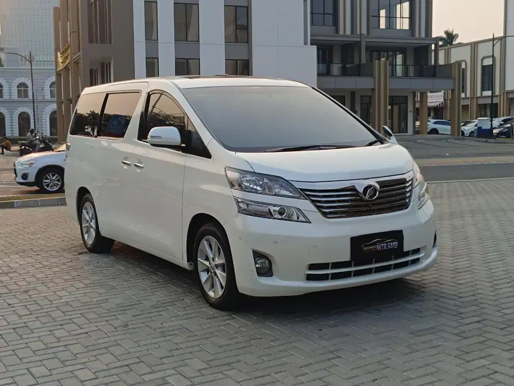 UNIT ISTIMEWAH SIAP PAKAI! Toyota Vellfire 2.4 V AT 2011