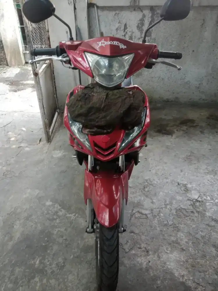 Jupiter mx 135 merah marun 2009