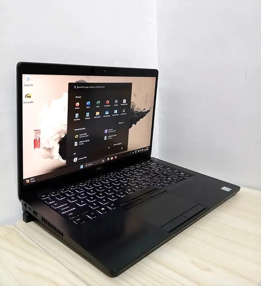 Latitude 5400 i5-8265U | 8/256GB | FHD IPS | Dell Setara Thinkpad T490