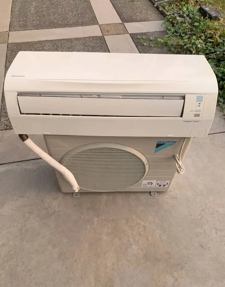 AC DAIKIN 1.5 PK Thailand