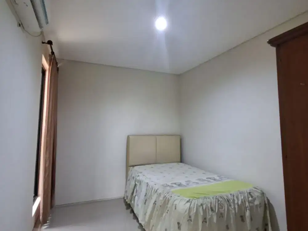 Disewakan Rumah North West Lake Citraland Utama