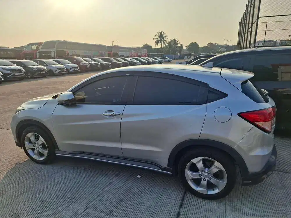 Honda HR-V 2015 Bensin