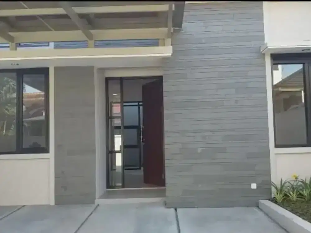 Dijual Rumah Sariwangi dekat gegerkalong cihanjuang Bandung