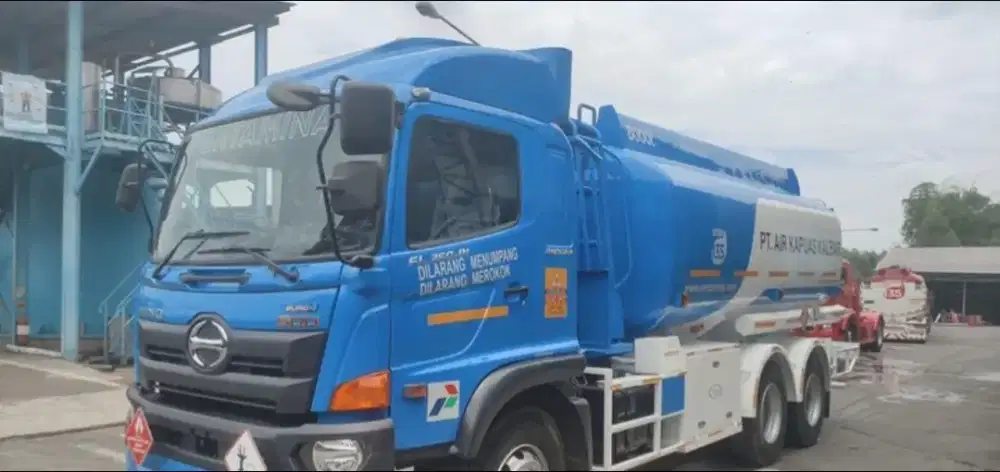 Dijual Hino ranger tangki Pertamina tahun 2022