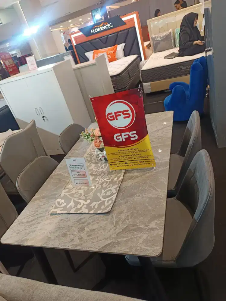 Meja makan 4 kursi Lexon Sevilla DT 20