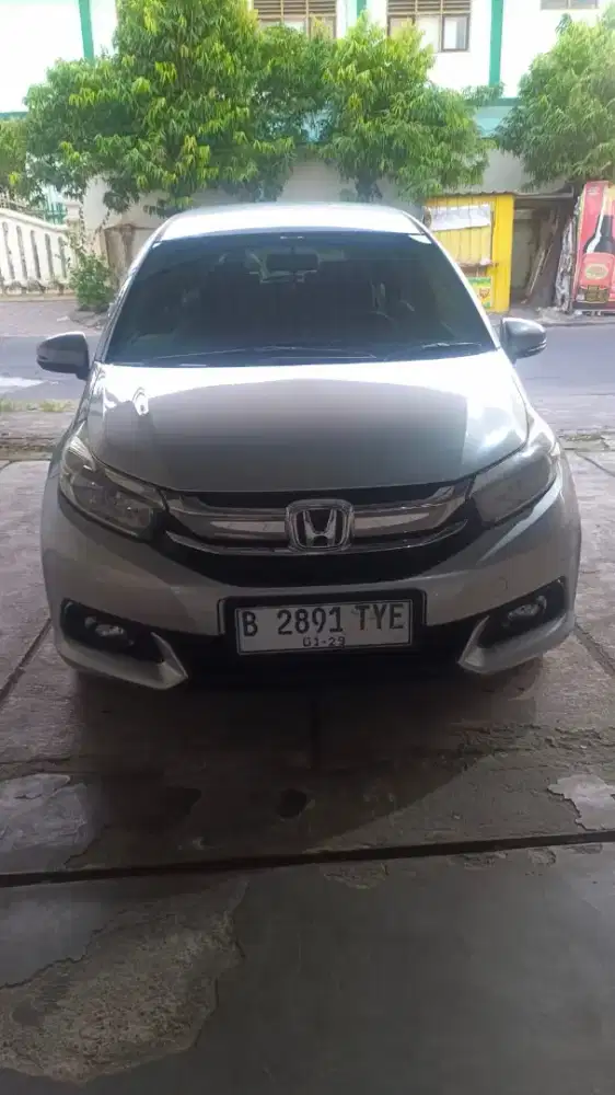 Mobilio E Matic 2018 top kondisi istimewa