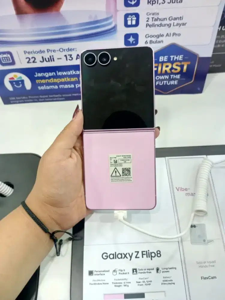 SAMSUNG GALAXY Z FLIP8