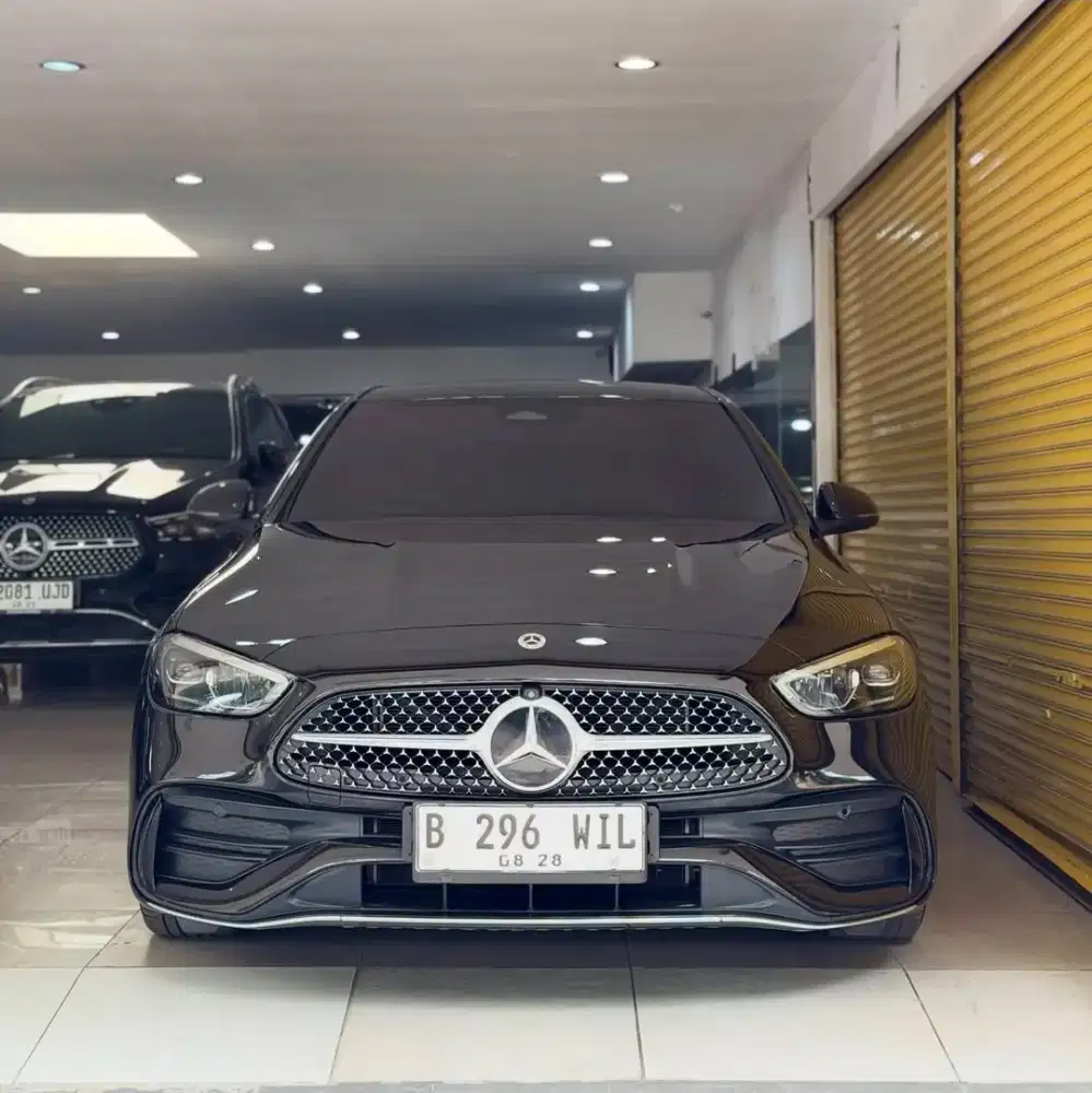 Kilometer 20rb Mercy New C300 AMG