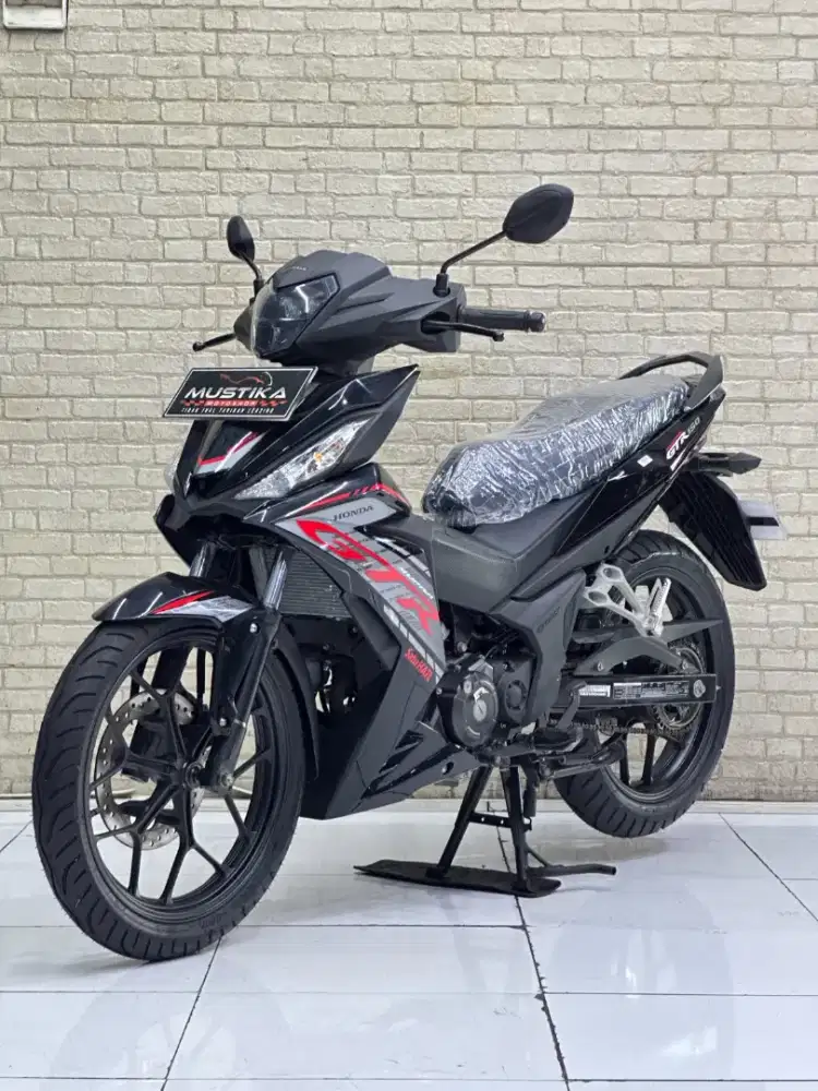 0 Kilometer‼️Honda Supra GTR 150 2023 PMK 2026 New Old Stock
- Mustika