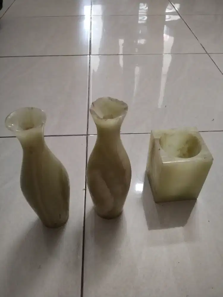 Jual keramik granit Vas bunga + asbak