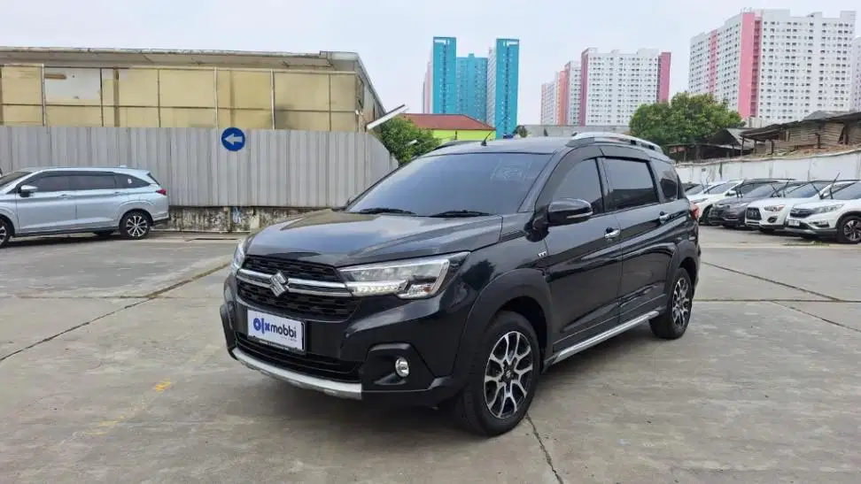 Suzuki XL7 1.5 Beta Bensin-MT 2021