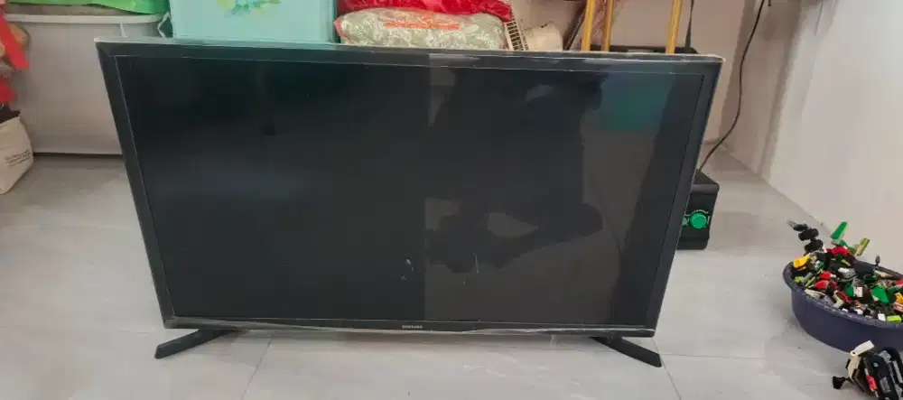 TV SAMSUNG 32 INC, SMART TV