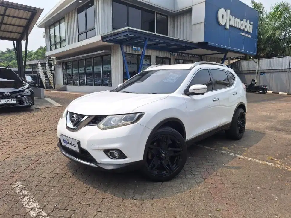 KM Rendah - Nissan XTrail 2.5 Bensin-AT 2014