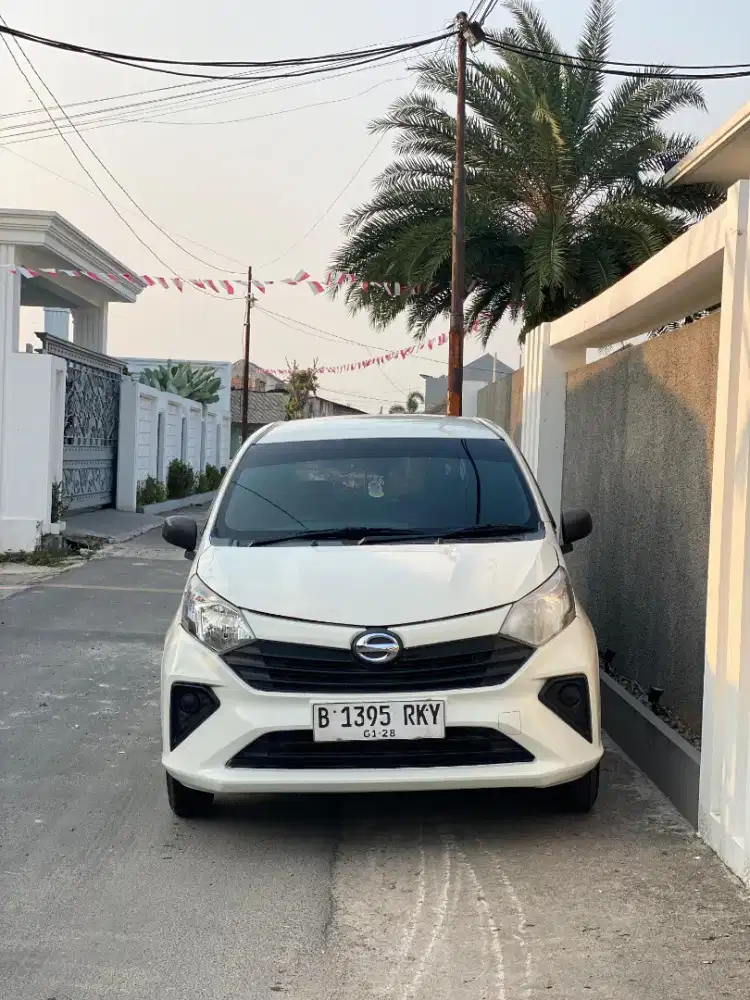 Sigra D 2023 manual tangan pertama dari baru