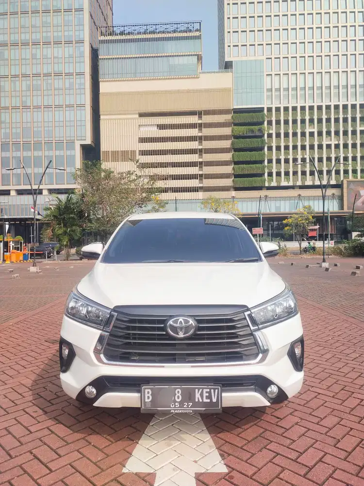 ( TERMURAH) Innova G at bensin 2022 km 50 RB DP 20 jtan
