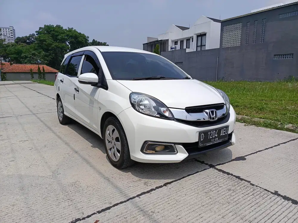 Mobilio S manual 2016 white DP 8 jtn