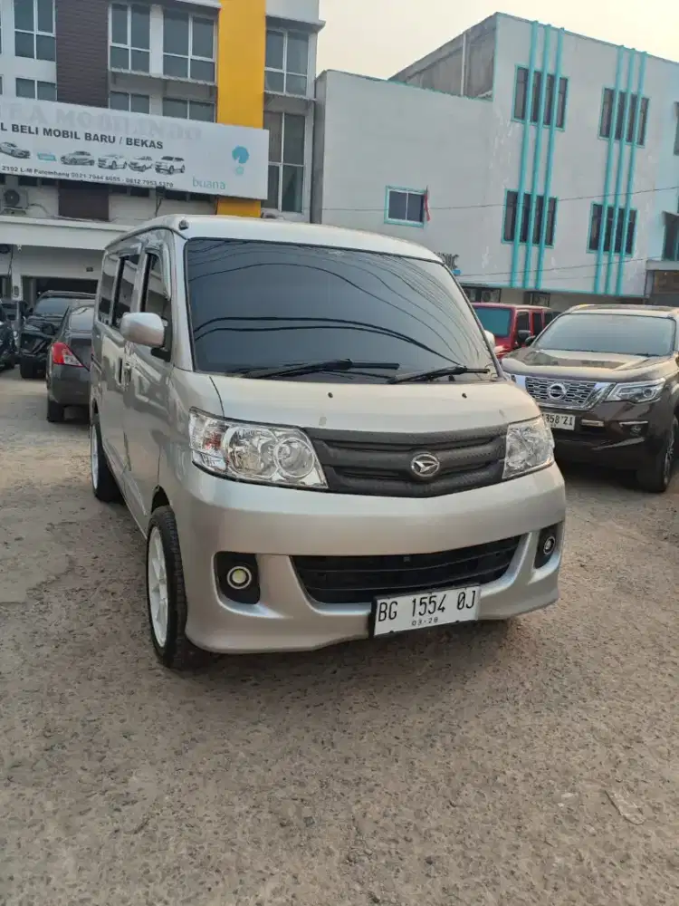 Daihatsu luxio 1.5 D manual