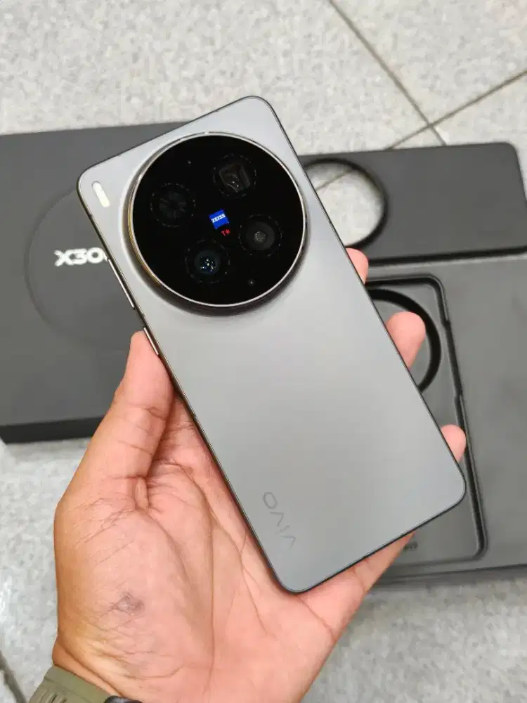 VIVO X300 ULTRA 5G RAM 16/512GB Resmi Likenew