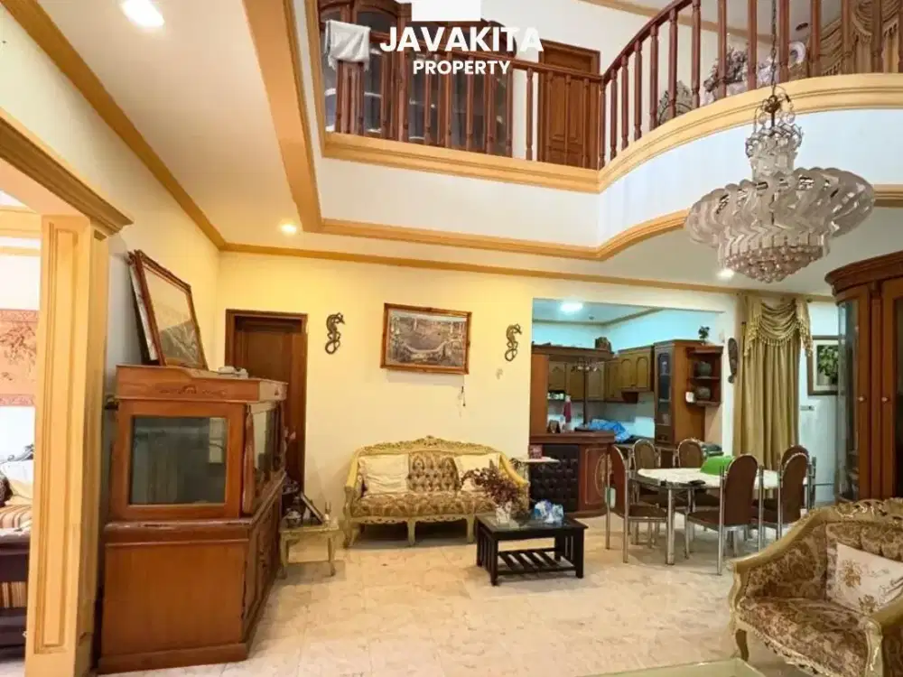 Dijual Rumah 2 Lantai Daerah Pejaten