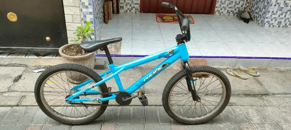 BMX PACIFIC UK 20