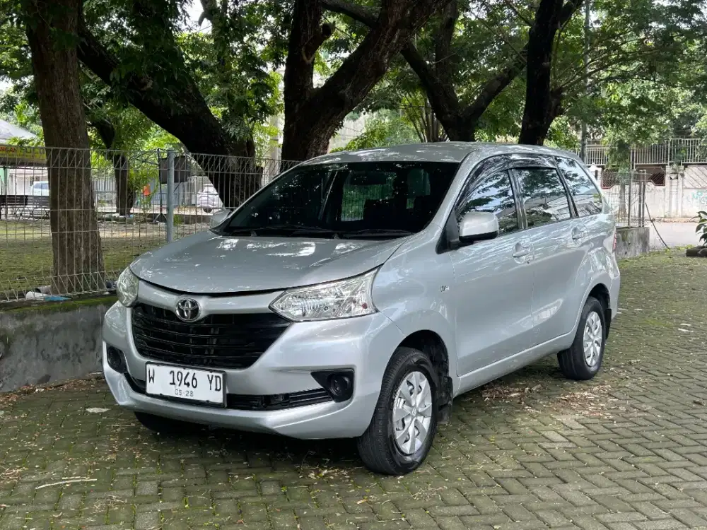 Toyota Avanza 1.3 E 2018 Mt Manual Silver g veloz mobil keluarga