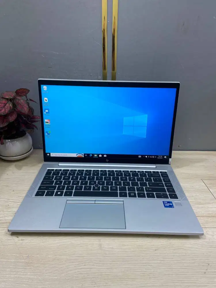 LAPTOP SEKOLAH KULIAH KERJA HP AERO G8 i7 GEN11 16/512 14 *ET