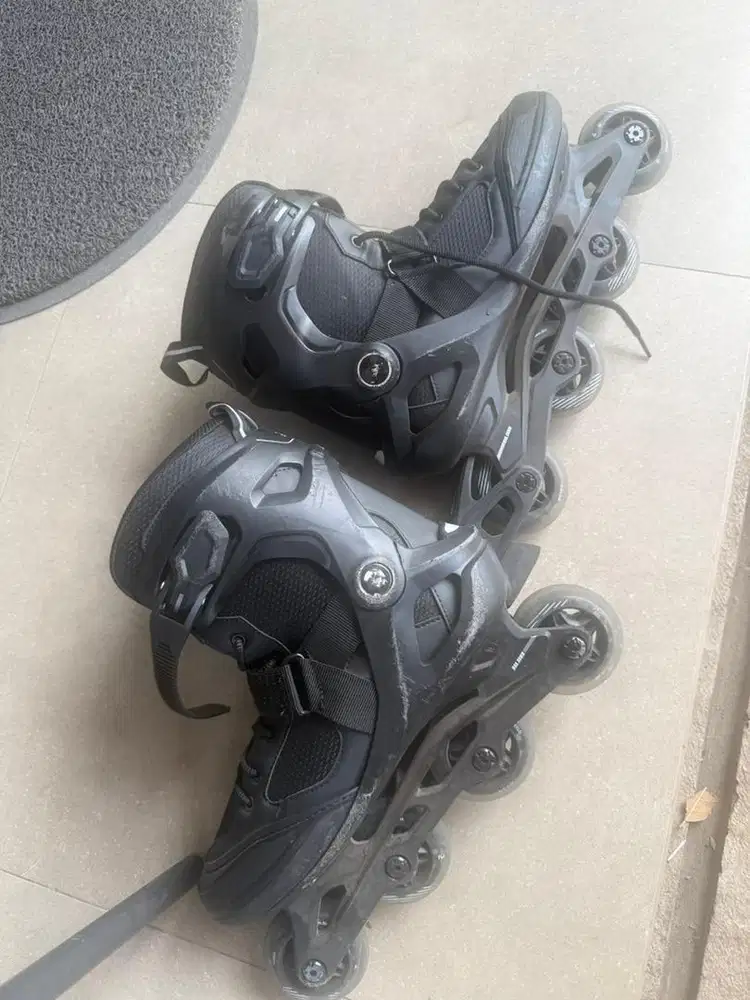 Sepatu Roda oxelo