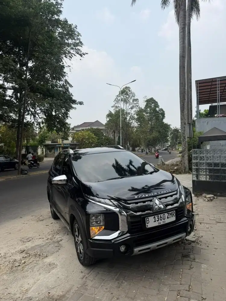 xpander cross premium package 2021