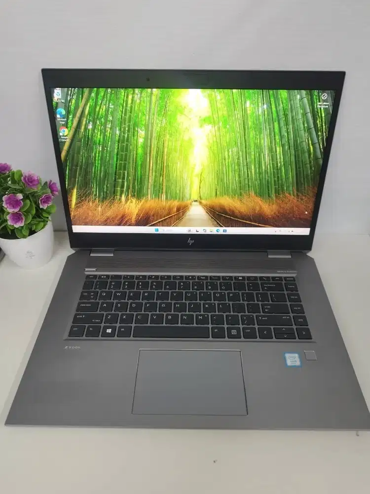 Laptop HP Zbook Studio G5 Workstation  Intel Xeon E-217M 15inch N-SNT