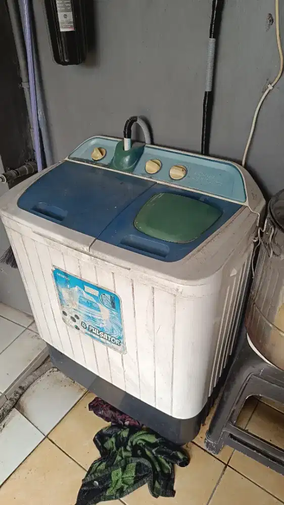 Mesin cuci Denpoo DW-8908