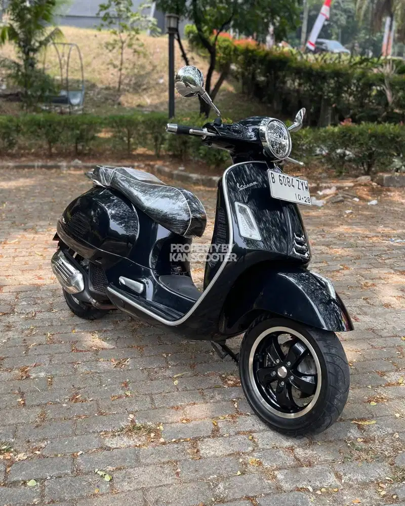 JUAL MURAH VESPA GTS 150 iGET ABS FACELIFT 2020 MULUS