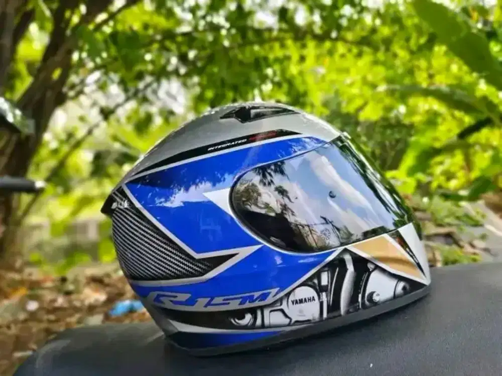 HELM YAMAHA R15M LIMITED EDITION SIZE M MULUS | 200RB PAS