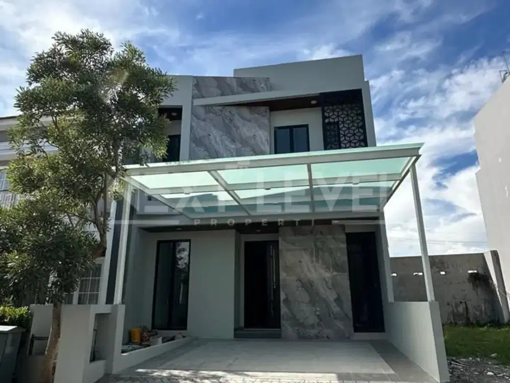 Dijual rumah di Dian istana Wiyung Surabaya barat