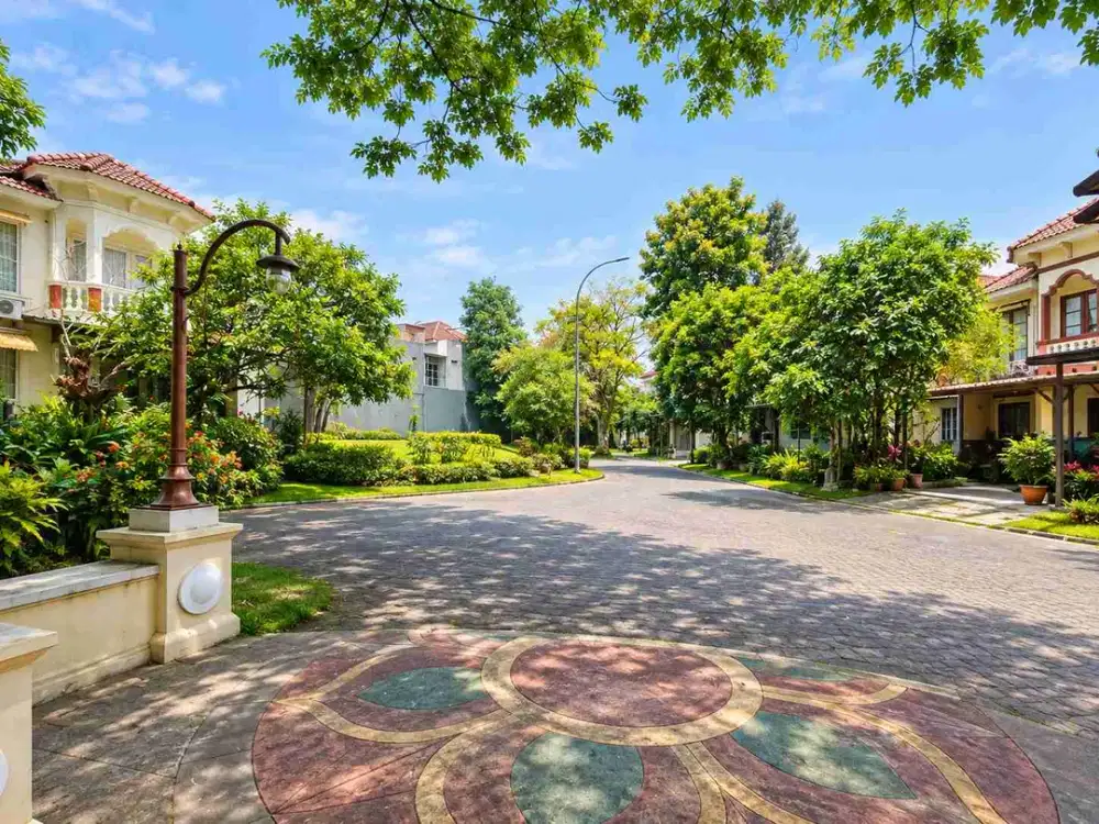 Kavling besar depan Taman row Jalan besar Delatinos BSD city