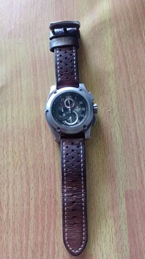 Jam  Expedetion 6455mc