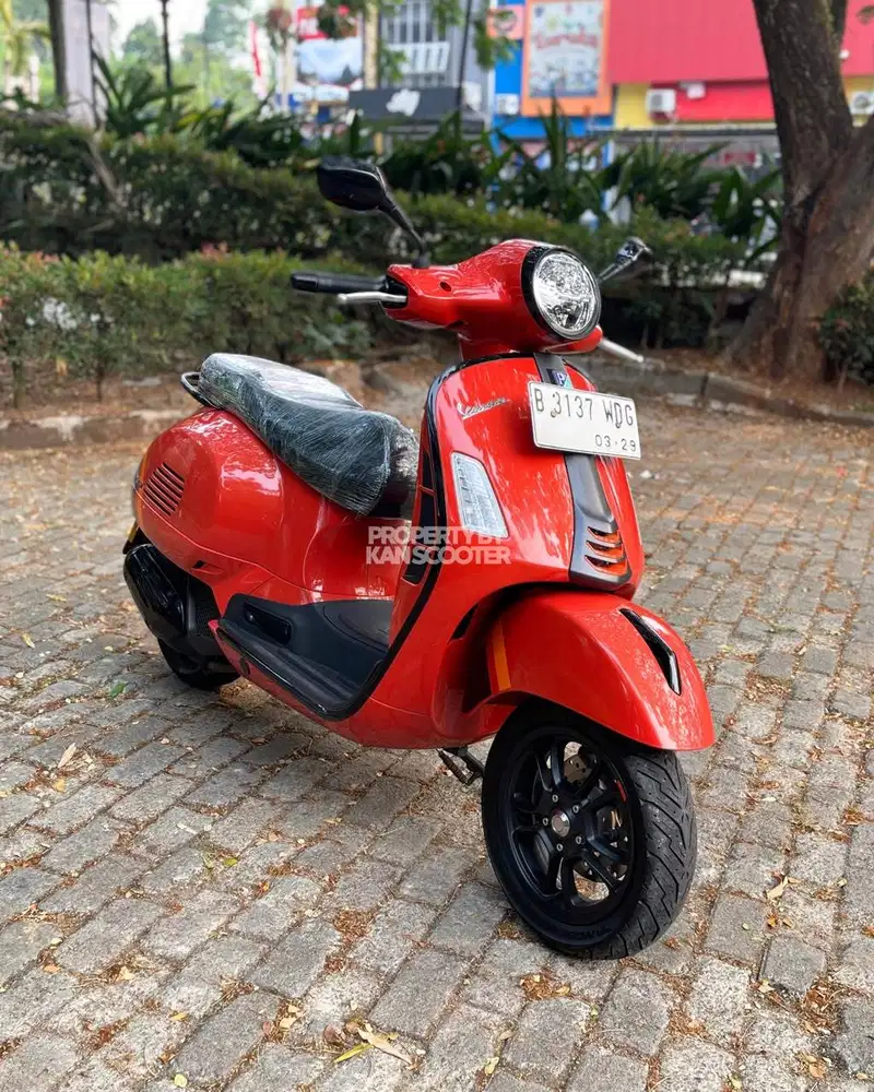 VESPA GTS S iGET ABS 4V FACELIFT “KEYLESS” 2023 TERMURAH