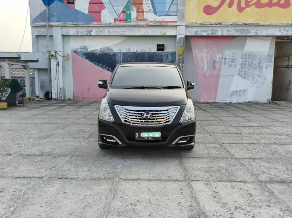 ISTIMEWA HYUNDAI H1 Royal Diesel 2016
