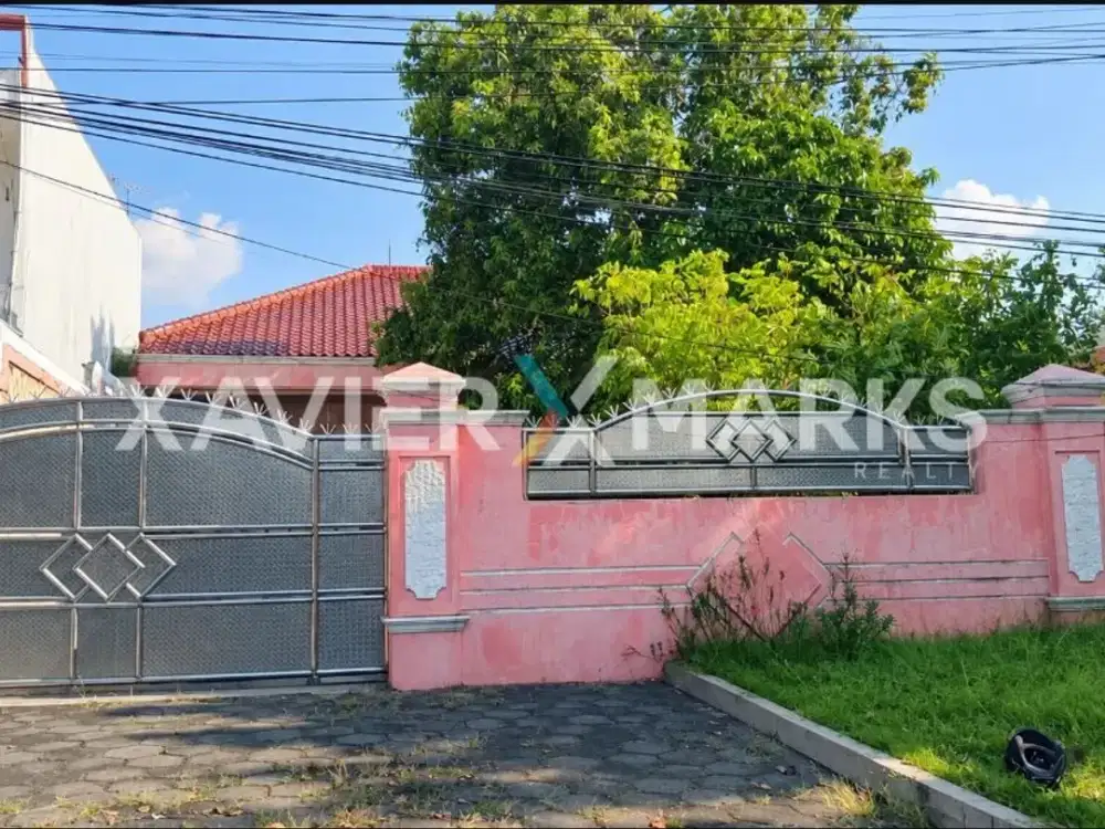 Disewakan rumah lokasi strategis di Majapahit Semarang