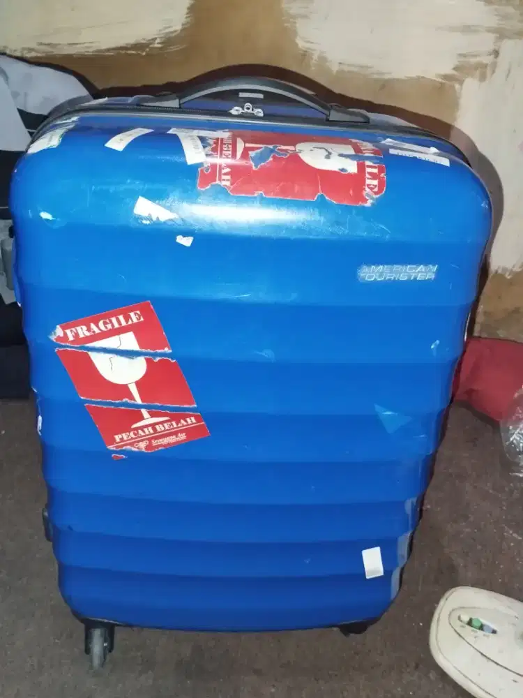 Koper American tourister