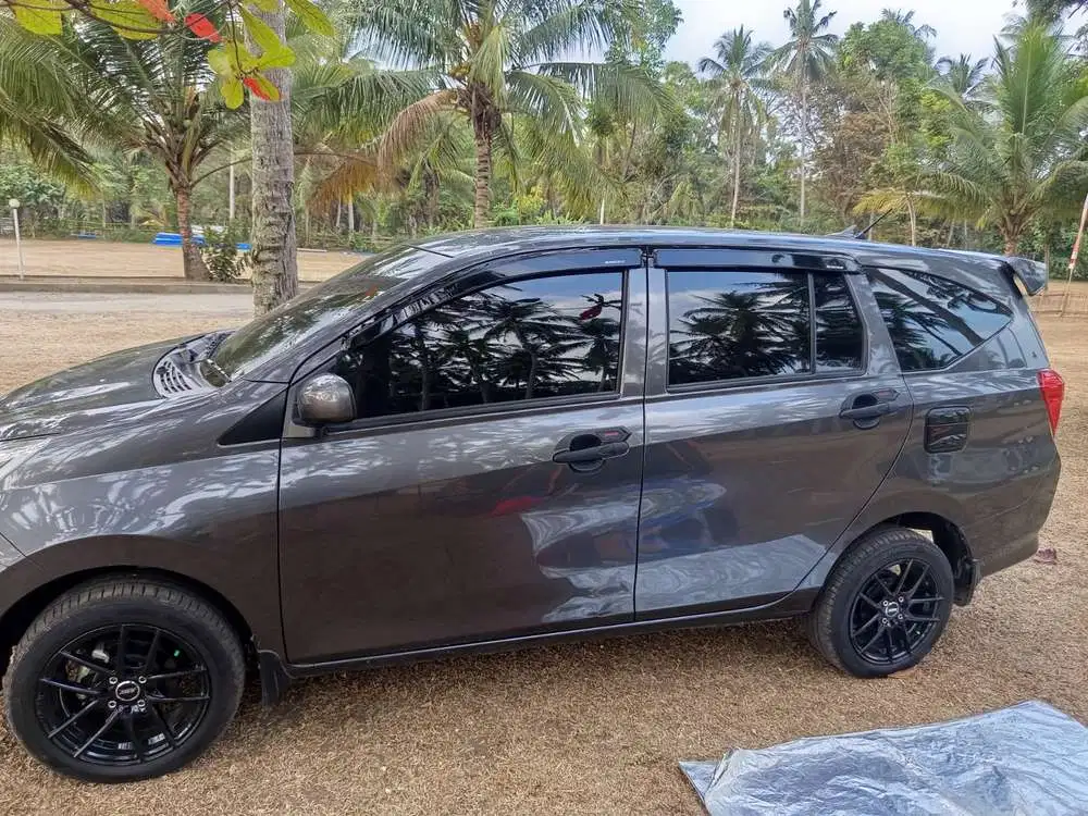 Daihatsu Sigra 2021 Bensin
