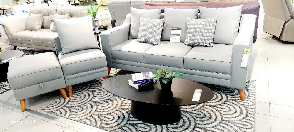 Sofa minimalis bisa custom warna