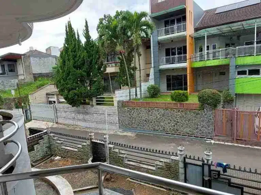 Rumah 2 Lantai Siap Huni di Sukajadi Pasteur Bandung